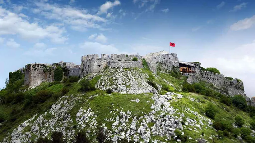 shkodra castle - Rent a Car in Albania