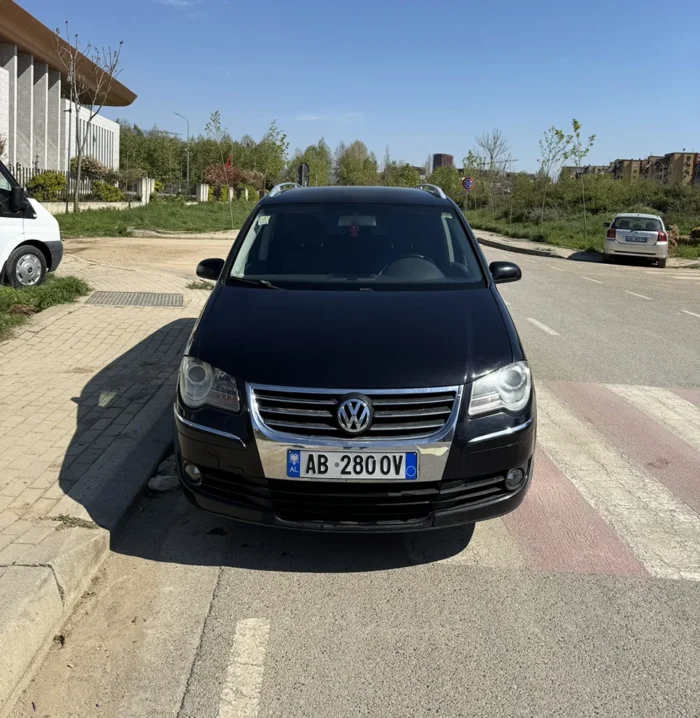 VW Touran 7 seater car for rent in Albania on city road