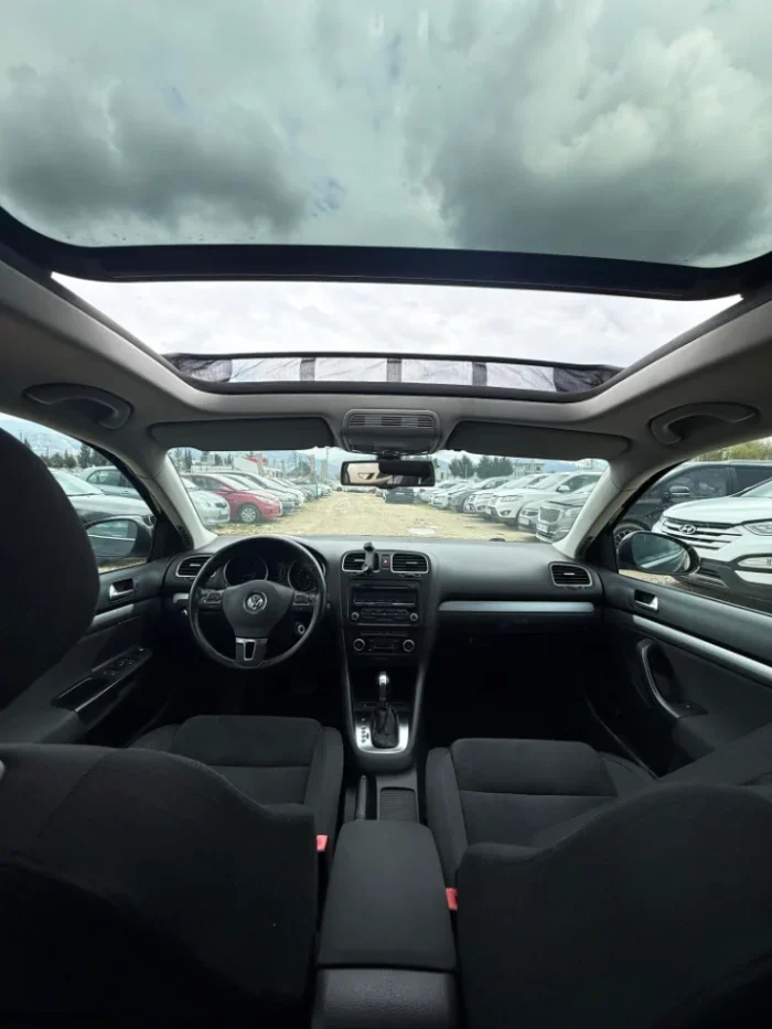 Volkswagen Golf 6 Variant 2013 2.0 diesel automatic station wagon with large trunk and sunroof available for rent in Tirana and at Tirana International Airport Rinas