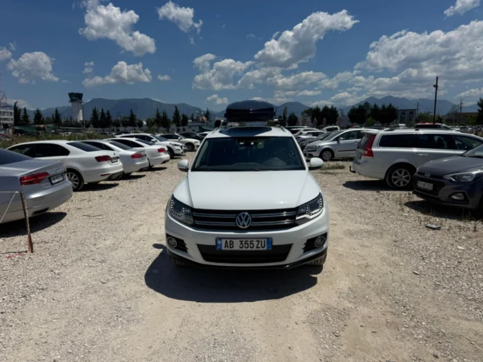 VW Tiguan Car Rental in Albania
