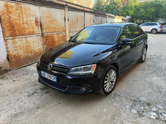 Volkswagen Jetta - Economic Car Rental Tirana Airport Albania (1)
