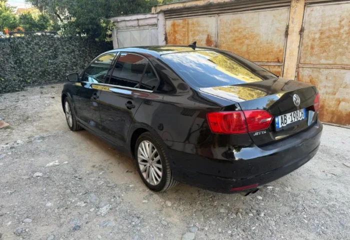 Volkswagen Jetta - Economic Car Rental Tirana Airport Albania (1)